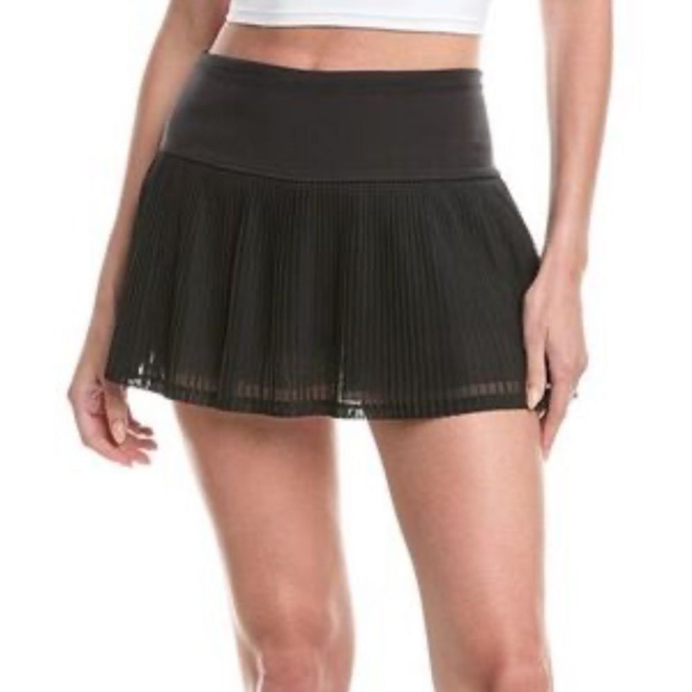 Ibkul Black Micro Pleat Athletic Skort (Medium)